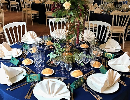Matériel, arts de la table et mise en place